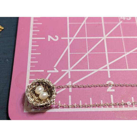 Precious Meshes 925 Sterling Hand Crocheted Wire Pearl Bird Nest Necklace - Picture 6 of 8